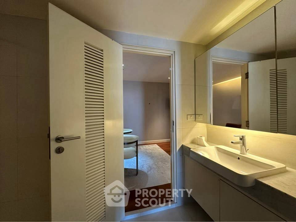 รูป คอนโด 3 ห้องนอน ขนาด 200 ตร.ม. เพนท์เฮาส์ La Citta ใกล้ BTS ทองหล่อ (ID 2713076) - รูปที่ 11/13