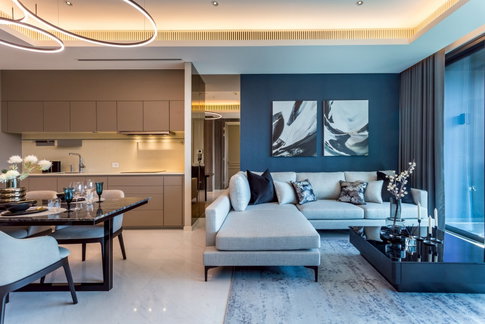 LTH14573 – Condo for Rent | Sindhorn Tonson | 87 sqm | 1 Bed 1 Bath | Near BTS Chitlom | 140K/Month