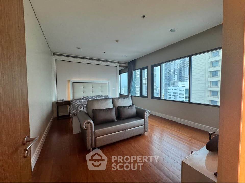 รูป คอนโด 3 ห้องนอน ชั้น 29 ขนาด 180 ตร.ม. Bright Sukhumvit 24 ใกล้ BTS พร้อมพงษ์ (ID 2713576) - รูปที่ 8/10