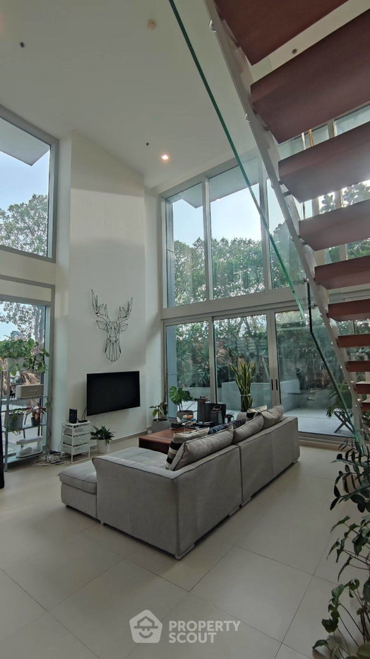 รูป คอนโด 3 ห้องนอน พื้นที่ 286 ตร.ม. ขาย The River Condominium ใกล้ BTS สะพานตากสิน 400 ม. (ID 1446626) - รูปที่ 20/27