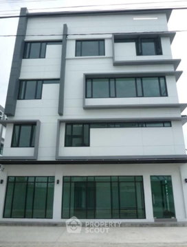 ทาวน์โฮม 2 ห้องนอนขาย พร้อมเลี้ยงสัตว์ได้ โครงการ บิสซิเนส ทาวน์ เทพารักษ์ (ID 2435244)