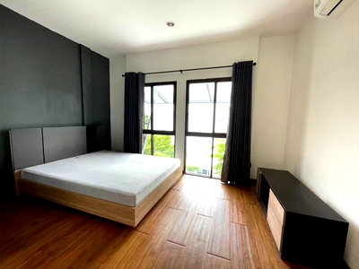 ทาวน์โฮมให้เช่า : 🏠 ให้เช่าบ้าน : Areeya Mandarina Sukhumvit 77 (อารียา แมนดารีนา สุขุมวิท 77)   รหัสทรัพย์ | 📌LNP-H862 