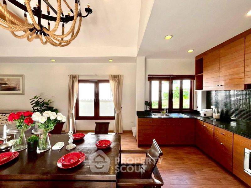 รูป วิลล่า 4 ห้องนอนให้เช่า ที่ Thabali Villas ใกล้พัทยาใต้ (หนองปรือ) (ID 2713453) - รูปที่ 5/19