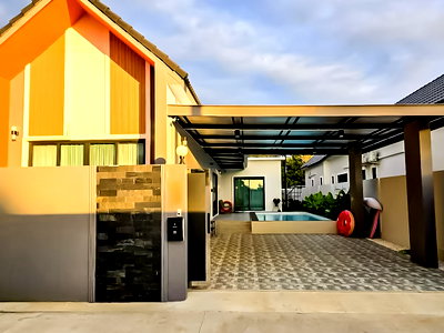 เช่าบ้านเดี่ยว ชลบุรี : Pool Villa 3 Bedroom for Rent in Huai Yai Pattaya