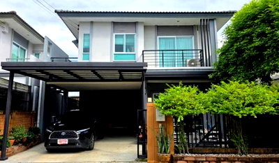 Twin houses for sale : 2-Story Semi-Detached House for Sale: The Plant Pakkred 