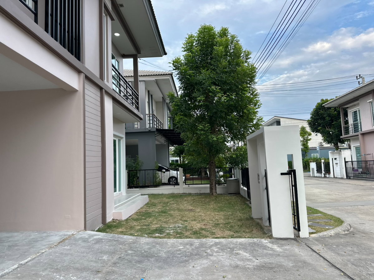 รูป ✨✨✨ บ้านเดี่ยว 4 ห้องนอน ราคาเพียง 4.XX ล้าน 📍มีห้องนอนชั้นล่าง - รูปที่ 3/16