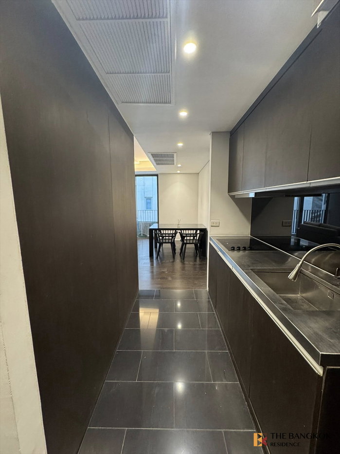 รูป ✨ Modern Furnished Unit - Siamese Gioia Near BTS Phrom Phong - รูปที่ 10/15