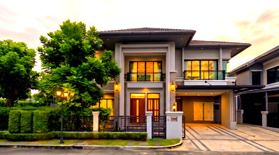 Houses for sale Bangkok : New Price! Luxury house for sale at Grand Bangkok Boulevard Sathorn, Kanlapaphruek Rd. Corner plot 101.3 sq.w., fully furnished, ready to move in.