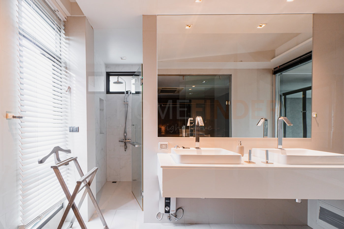picture The Park Lane 22 Residence 3 bedrooms, for rent - 13/43