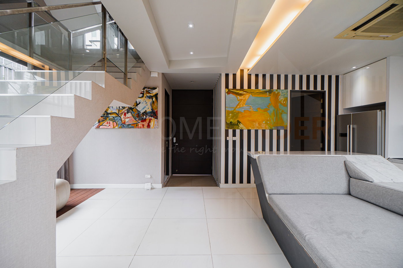 picture The Park Lane 22 Residence 3 bedrooms, for rent - 3/43