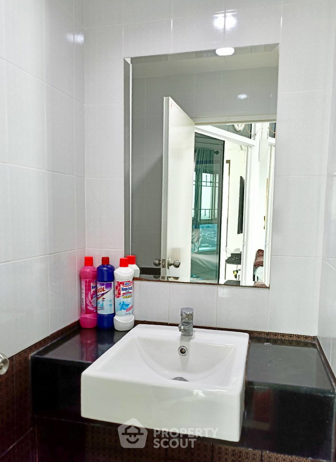 รูป คอนโด 2 ห้องนอน ชั้น 32 ASAKAN Place Srinagarindra ใกล้ ARL หัวหมาก (ID 2098280) - รูปที่ 18/22