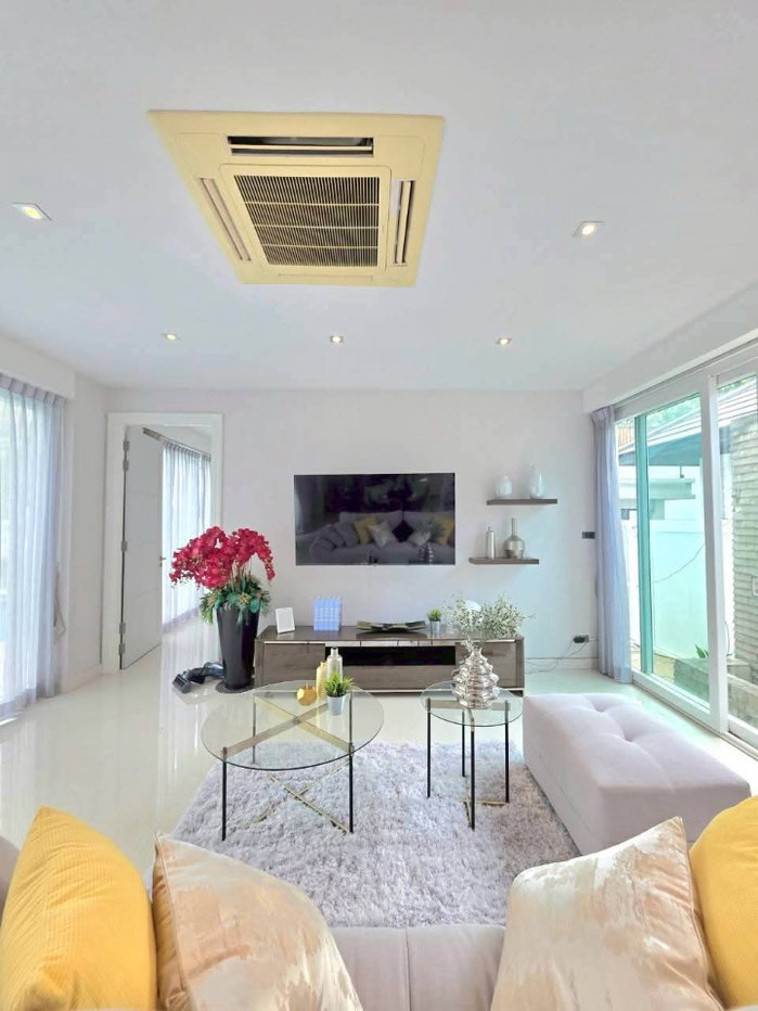 รูป บ้านพูลวิลล่าหรูใกล้หาดจอมเทียนพัทยา - รูปที่ 5/40