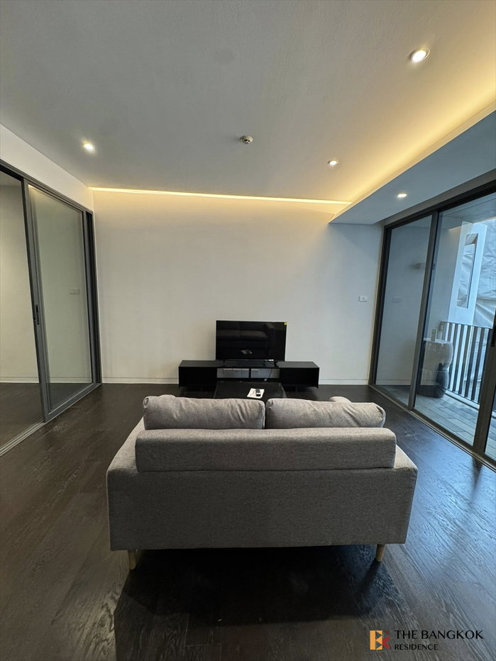 รูป ✨ Modern Furnished Unit - Siamese Gioia Near BTS Phrom Phong - รูปที่ 2/15