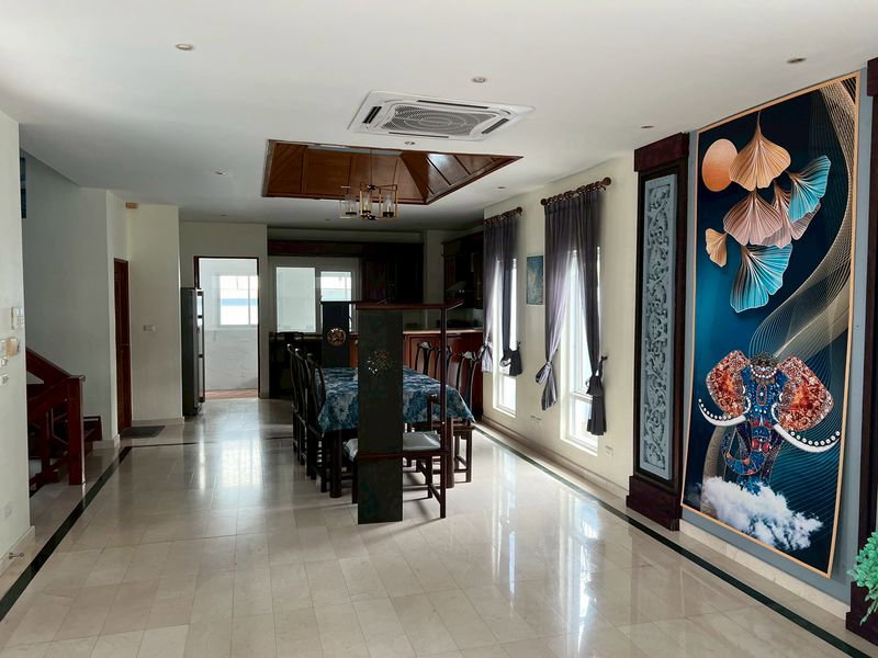 รูป Luxury Pool View Villa for sale in Pratamnak Hill - รูปที่ 7/11