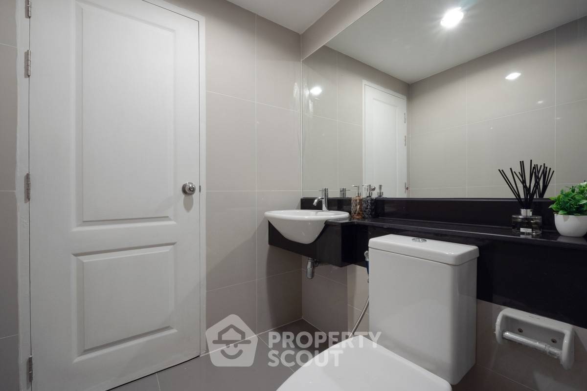 รูป คอนโด 2 ห้องนอน 67 ตร.ม. สำหรับขาย ชาโตว์ อิน ทาวน์ รัชดา 20-2 ใกล้ MRT สุทธิสาร (ID 2497241) - รูปที่ 25/28