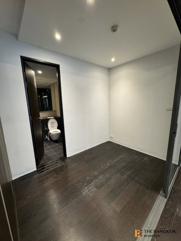 รูป ✨ Modern Furnished Unit - Siamese Gioia Near BTS Phrom Phong - รูปที่ 3/15