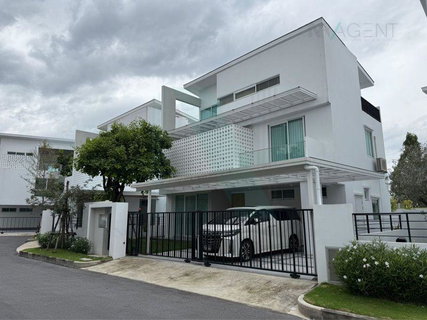 รูปภาพ For Rent 3-story House NIRVANA ABSOLUTE EKKAMAI-RAMINTRA 4 bedroom 4 bathroom