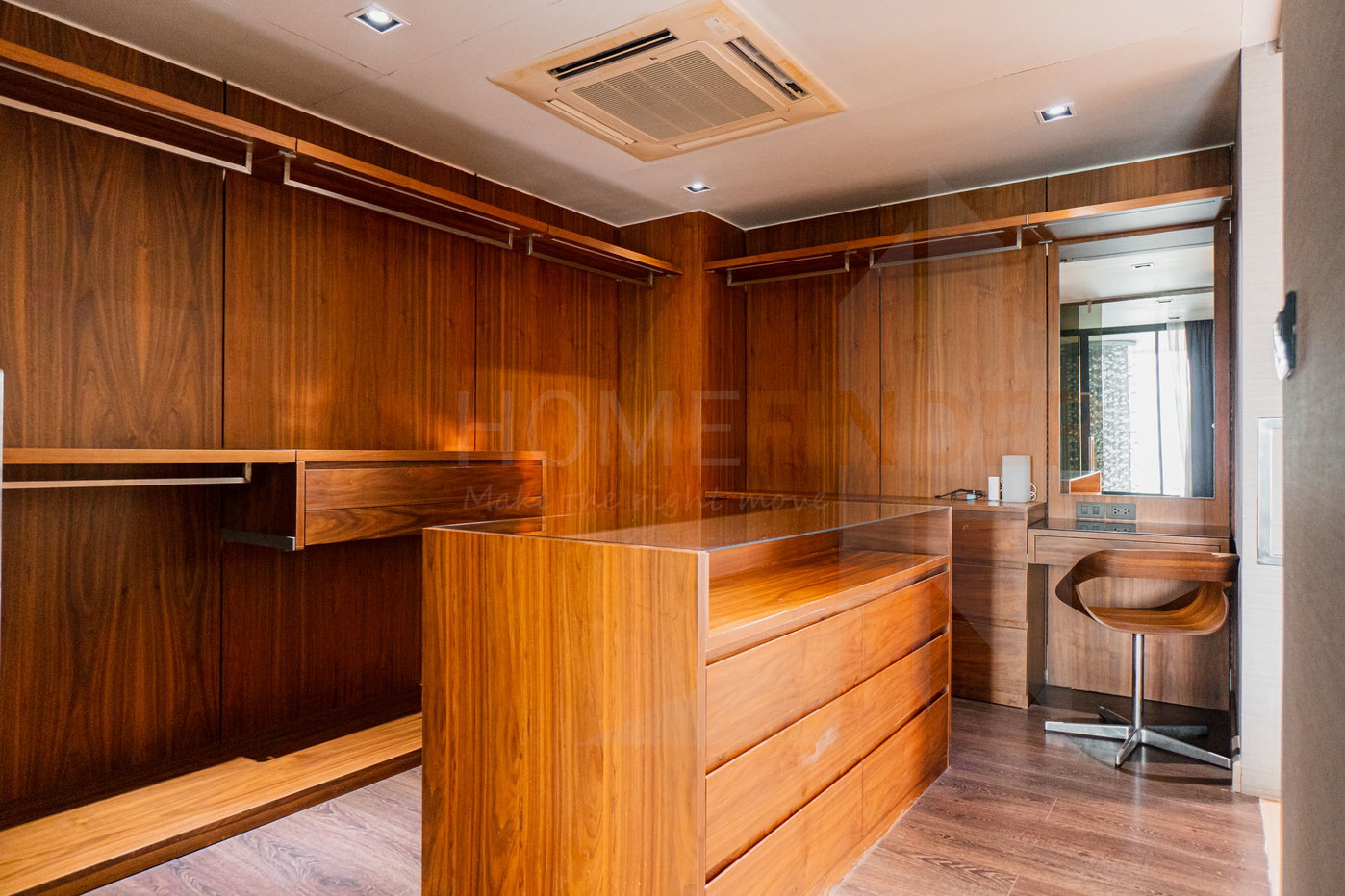 picture The Park Lane 22 Residence 3 bedrooms, for rent - 16/43