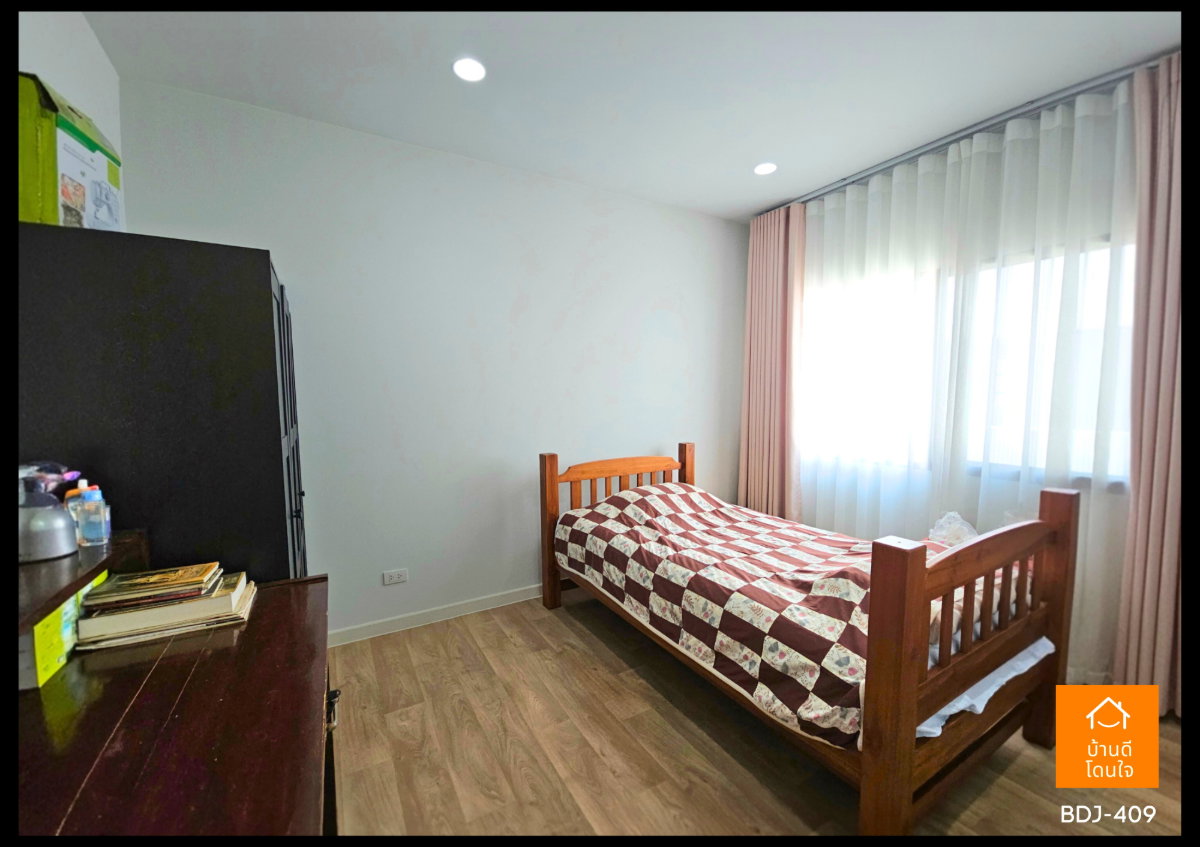 รูป ขายด่วนราคาพิเศษ!! บ้านบุราสิริ ปัญญาอินทรา (77.2 ตร.ว.) 4 นอน 4 น้ำ - รูปที่ 25/52