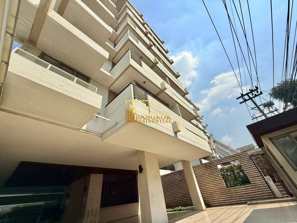 รูป Spacious 3 Bedroom Apartment in Phloenchit - BR0241AP - รูปที่ 28/28