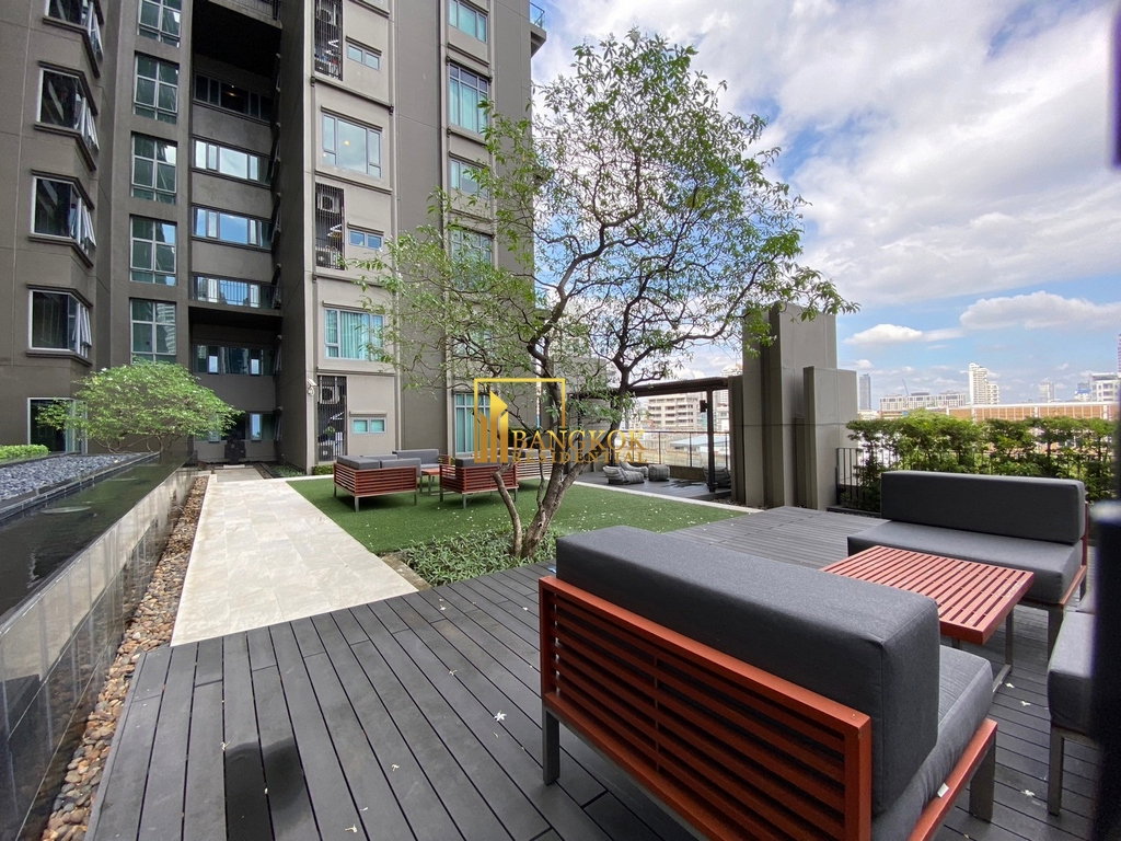 รูป The Crest Sukhumvit 34 | Stylish 2 Bedroom Duplex Condo - BR13448CD - รูปที่ 26/29