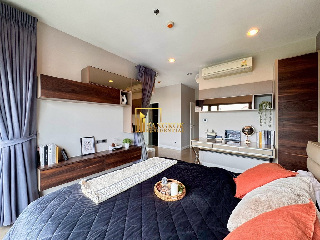 รูป The Crest Sukhumvit 34 | Stylish 2 Bedroom Duplex Condo - BR13448CD - รูปที่ 18/29