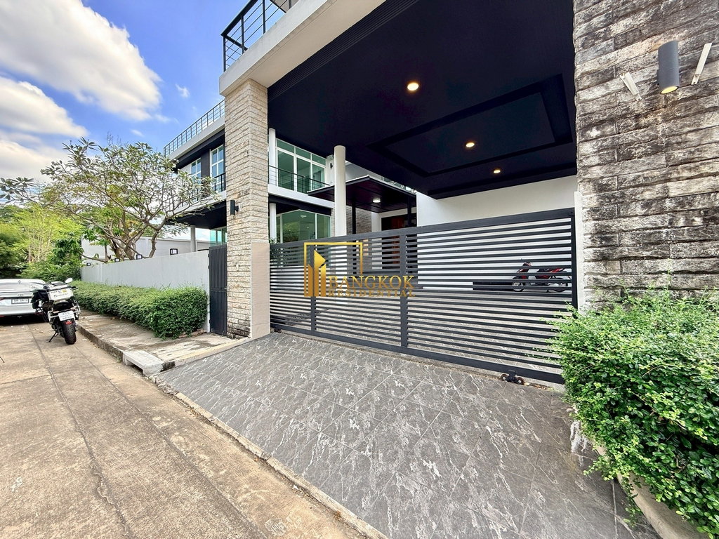 รูป Panya Village | Superb 5 Bedroom Pool Villa in Compound - BR8434SH - รูปที่ 2/58