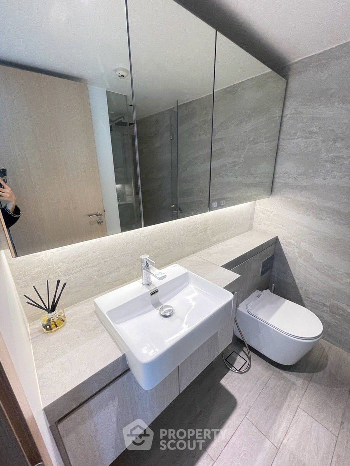 รูป คอนโด 2 ห้องนอน ให้เช่า The Lofts Silom ใกล้ BTS สุรศักดิ์ (ID 2059215) - รูปที่ 6/13