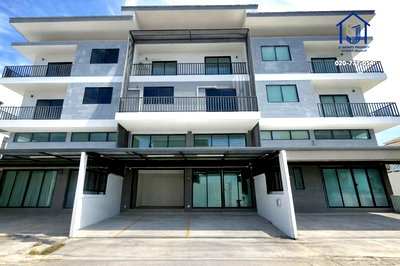 บ้านเดี่ยว ถนนสุขุมวิท : ขายบ้านเดี่ยว 3.5 ชั้น  ซอยสุขุมวิท 50 พร้อมผู้เช่า  ใกล้ BTS อ่อนนุช,ทางด่วนฉลองรัช ด่านสุขุมวิท 50