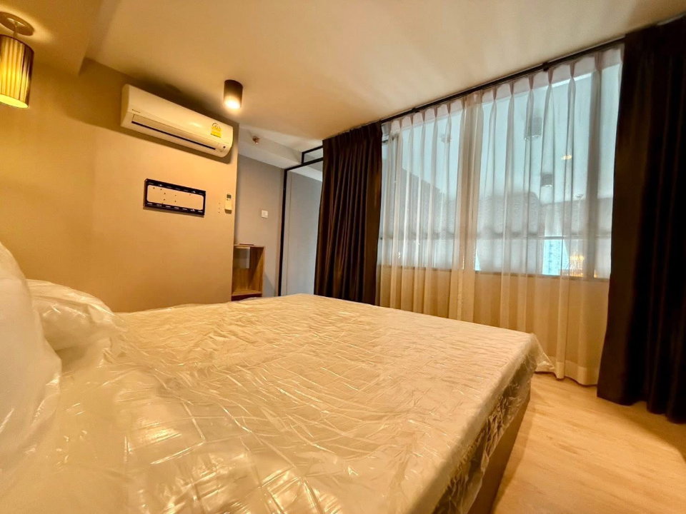 picture Knightsbridge Duplex          Tiwanon  - 14/15
