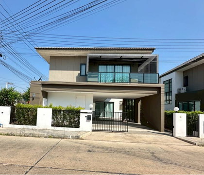 House for rent in Chatphet Maliwan Village