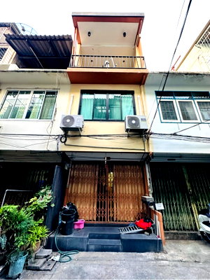 อาคารพาณิชย์ สีลม สาธร : บ้านตึก 3ชั้นทตกแต่งแล้วพร้อมอยู่ เดินทางสะดวก+ง่าย ใกล้สถานที่สำคัญหลายแห่ง