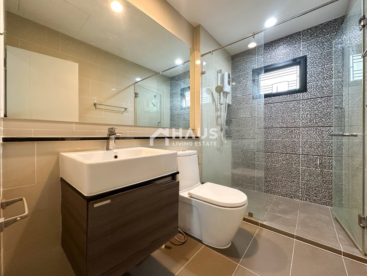 picture Setthasiri Charun - Pinklao / 4 Bedrooms #HRP1043 - 19/20