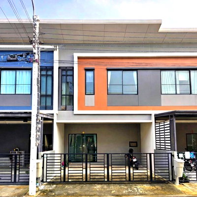 Townhouses for sale : 🏡✨ 2-Storey Townhome for Sale in Bang Yai | Beautiful Home, Ready to Move In, Near Central Westgate & MRT Purple Line ✨