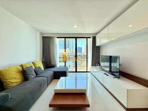 Pearl Residence | Bright 2 Bedroom Condo in Phrom Phong - BR60879CD