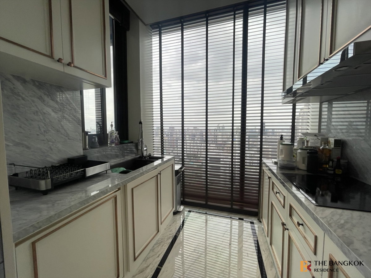 รูป 💎Ultra Luxury Penthouse with Soaring Ceiling - The Esse at Singha Complex - รูปที่ 17/22