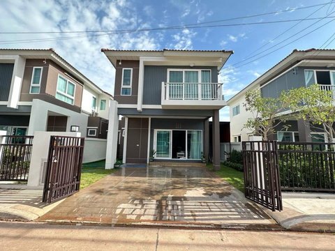 House for rent in Supalai Moda Village.