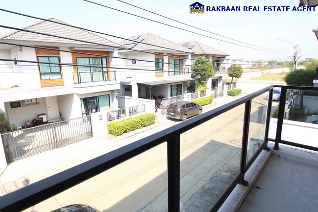 รูป  ขายบ้านเสนาพาร์ควิลล์ รามอินทรา-วงแหวน 46.1 ตร.ว. 3 นอน 3 ห้องน้ำ ตกแต่งบิลท์อิน สวย กู้ได้เต็ม - รูปที่ 11/33