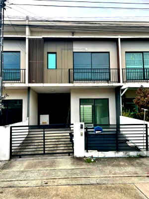 Townhouses for sale : Townhouse for sale, The Connect Wongwaen - Ramintra 2