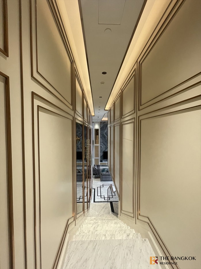 รูป 💎Ultra Luxury Penthouse with Soaring Ceiling - The Esse at Singha Complex - รูปที่ 11/22