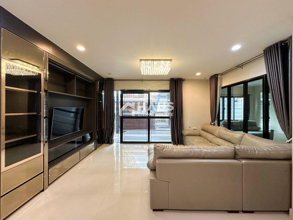 picture Setthasiri Charun - Pinklao / 4 Bedrooms #HRP1043 - 4/20