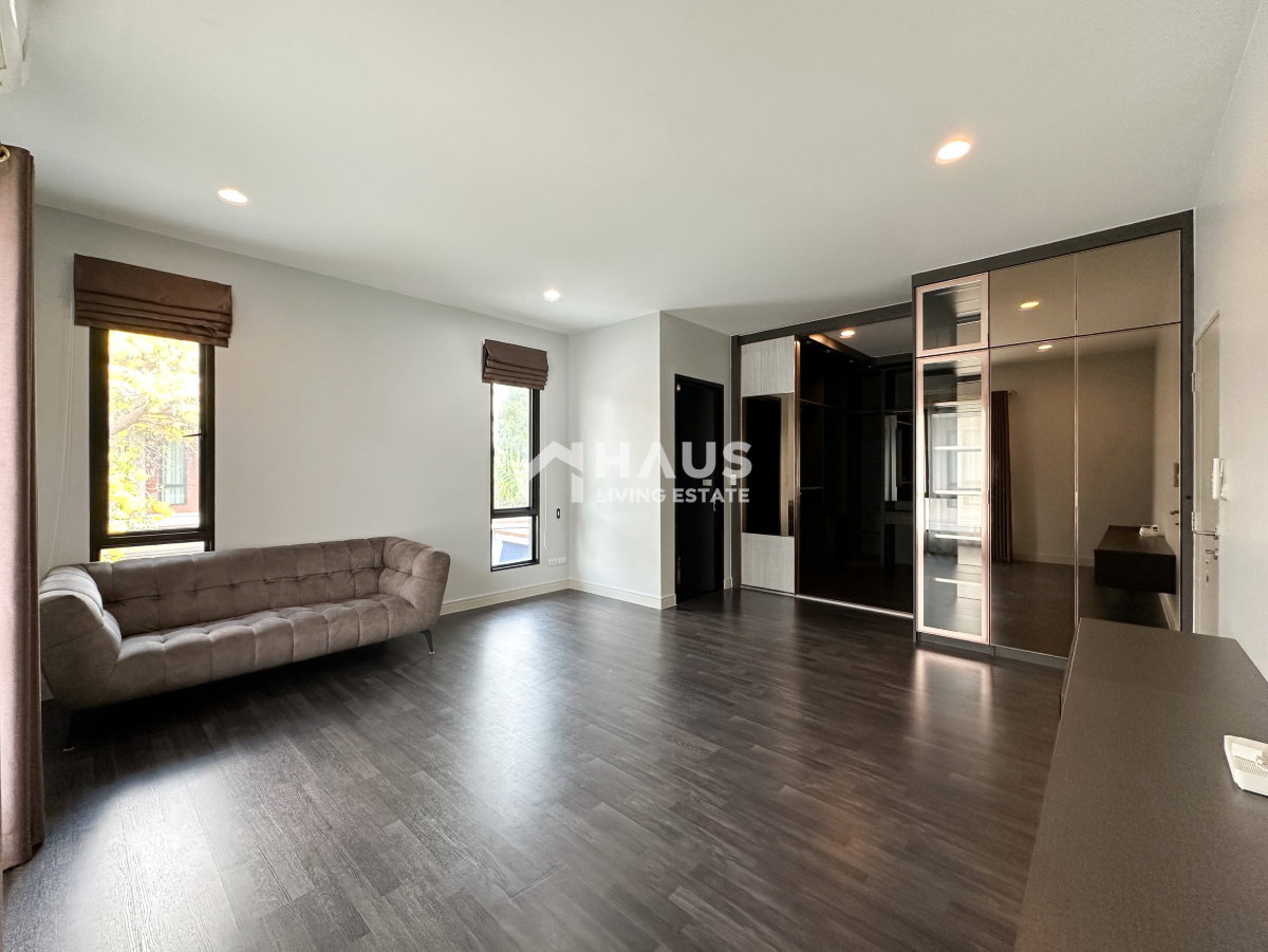 picture Setthasiri Charun - Pinklao / 4 Bedrooms #HRP1043 - 13/20