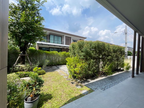 [เช่า 100k] บางกอก บูเลอวาร์ด แจ้งวัฒนะ-ราชพฤกษ์ | 5 นอน 279 ตรม. บ้านหรู สภาพใหม่ พร้อมอยู่