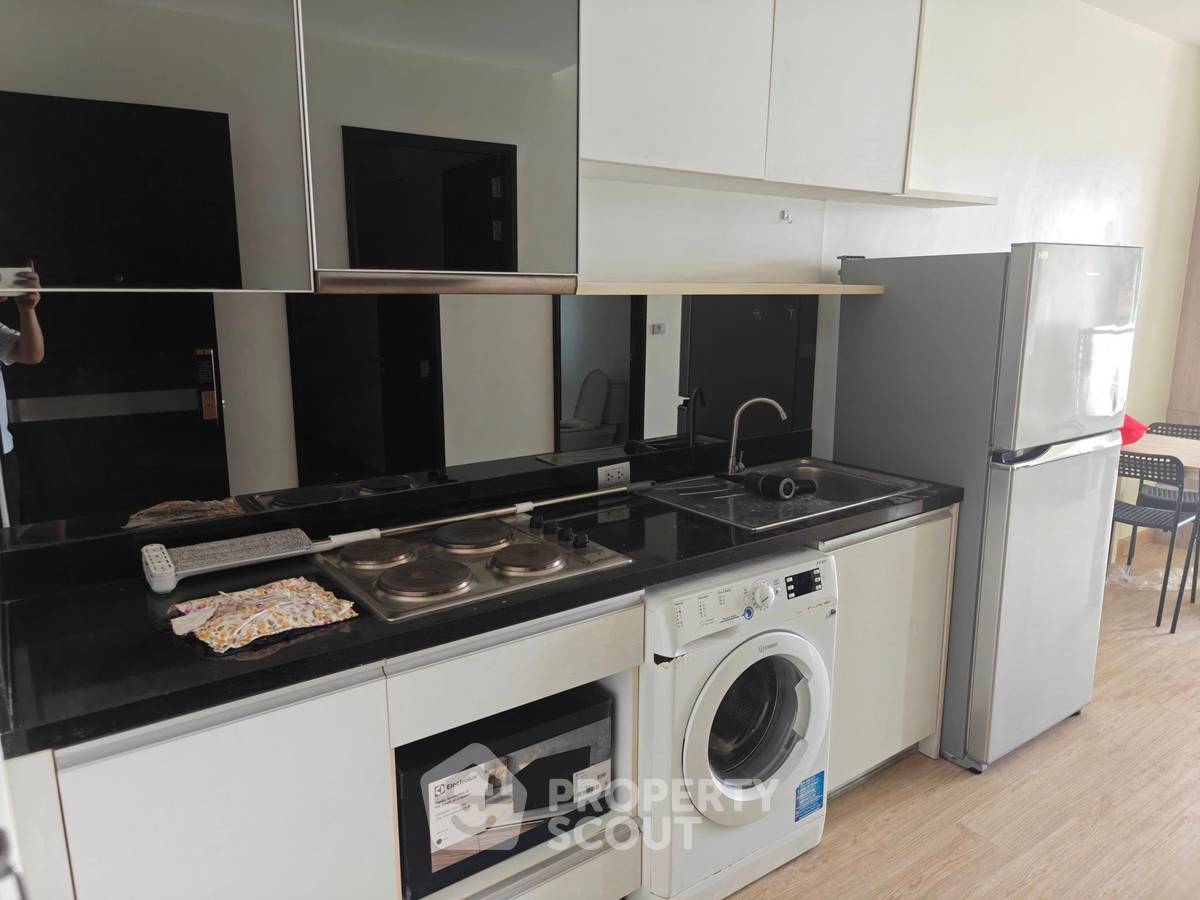 รูป คอนโด 2 ห้องนอน ชั้น 18 ขนาด 60 ตร.ม. ขายที่ Sky Walk Residences ใกล้ BTS พระโขนง 200 ม. (ID 1847947) - รูปที่ 3/7