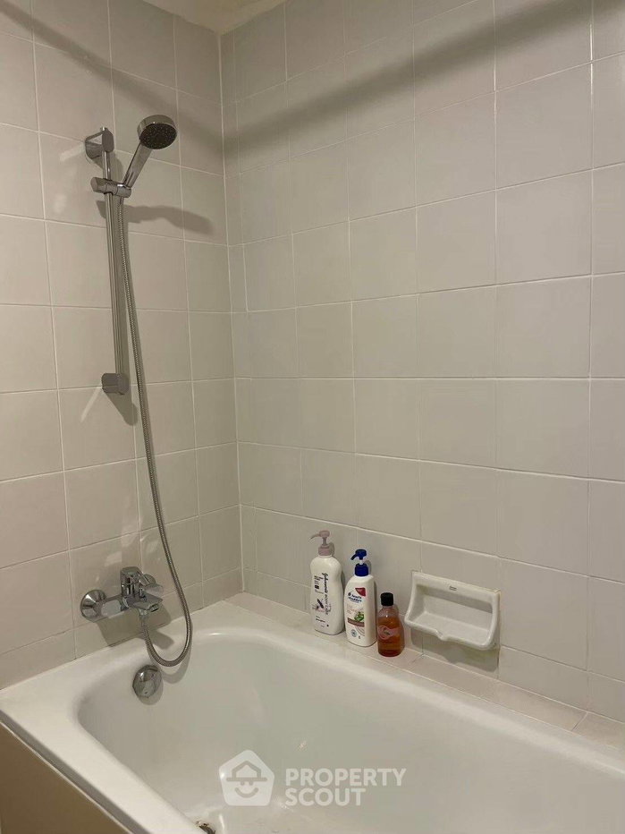 รูป คอนโด 2 ห้องนอน ชั้น 20 ขนาด 118 ตร.ม. ที่ Icon 3 Condominium (ID 2723638) - รูปที่ 10/10