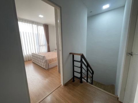 บ้านให้เช่า Townhouse Pleno สุขุมวิท-บางนา 2 พร้อมเข้าอยู่สนใจติดต่อ Line @goodmanpro หรือโทร 0999029