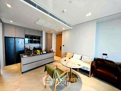 Condos for sale : 3-BR High-Floor Condo 217 Sqm In Reflection Jomtien Beach Pattaya (ID 2471907)