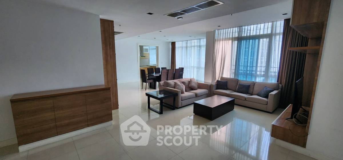 รูป คอนโด 3 ห้องนอน ชั้นสูง 35 ที่ Athenee Residence ใกล้ BTS เพลินจิต (200 ม.) 209 ตร.ม. (ID 2723505) - รูปที่ 3/10