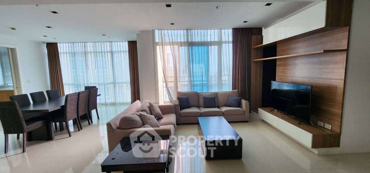 รูป คอนโด 3 ห้องนอน ชั้นสูง 35 ที่ Athenee Residence ใกล้ BTS เพลินจิต (200 ม.) 209 ตร.ม. (ID 2723505) - รูปที่ 1/10