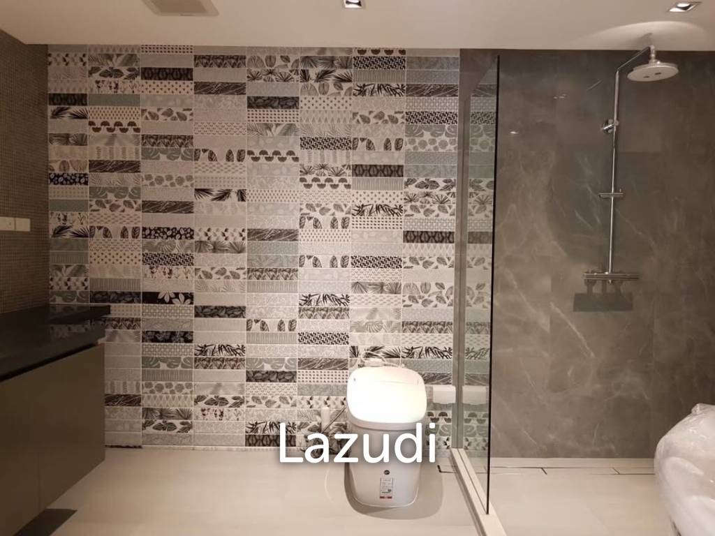 รูป 3 bedroom 4 bathroom duplex condo 182 sqm at Na Vara Residence for sale - รูปที่ 18/30